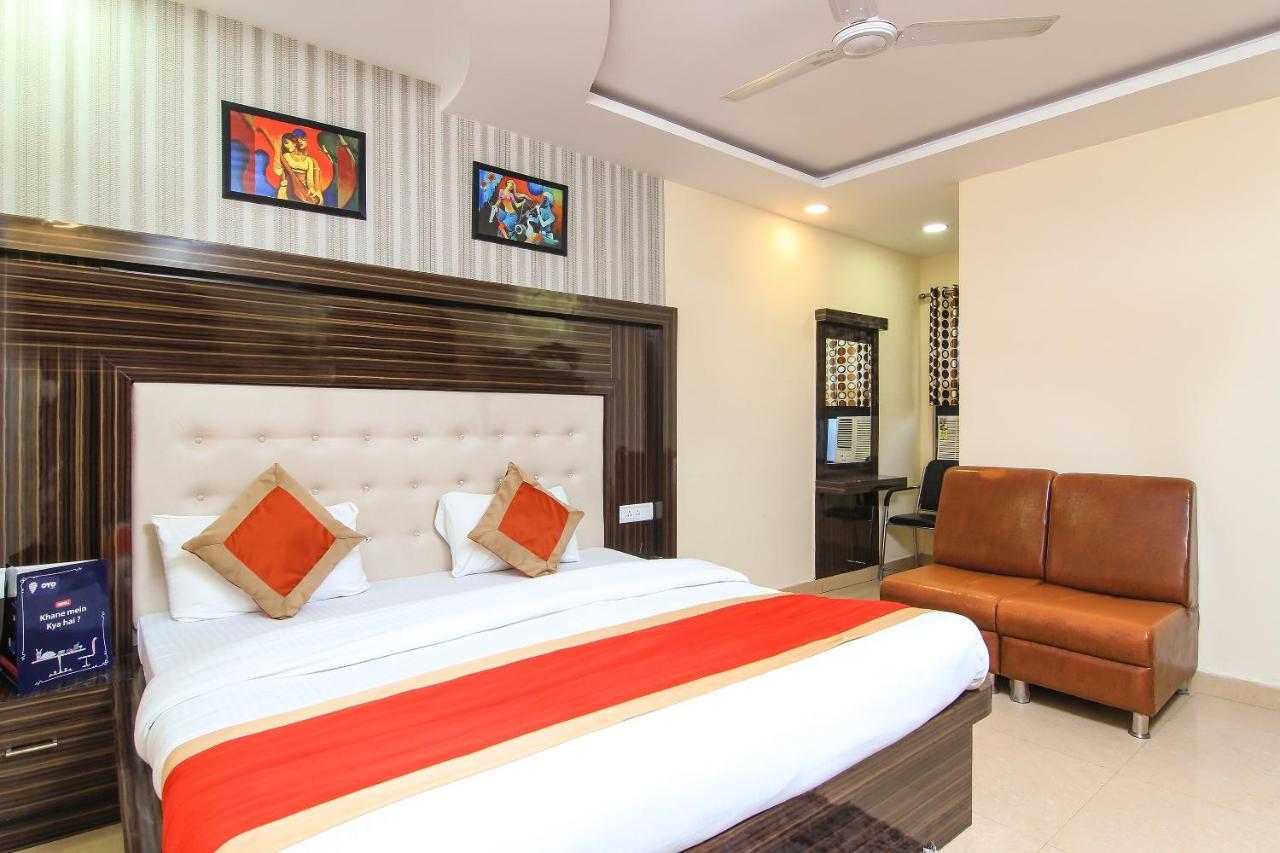Oyo 8883 Hotel Comfort Zone Lakhnaú Exteriér fotografie